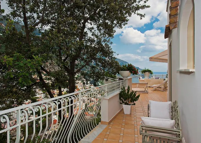 Veduta Alojamento de Acomodação e Pequeno-almoço Positano